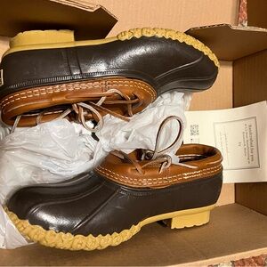 Llbean rubber mocs size 7 new in box